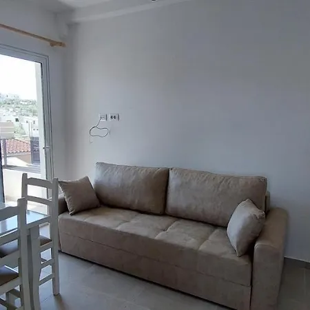 Διαμέρισμα Sunshine Square Apartments Εξαμίλιο