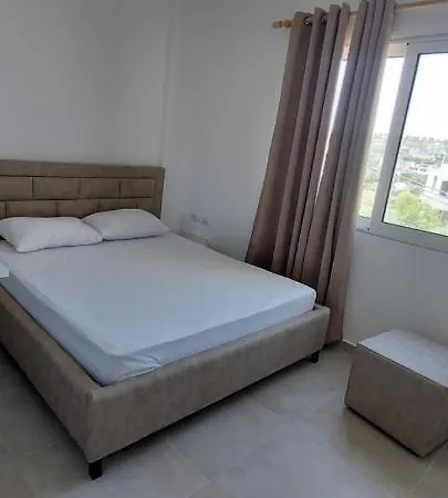 Sunshine Square Apartments كساميل